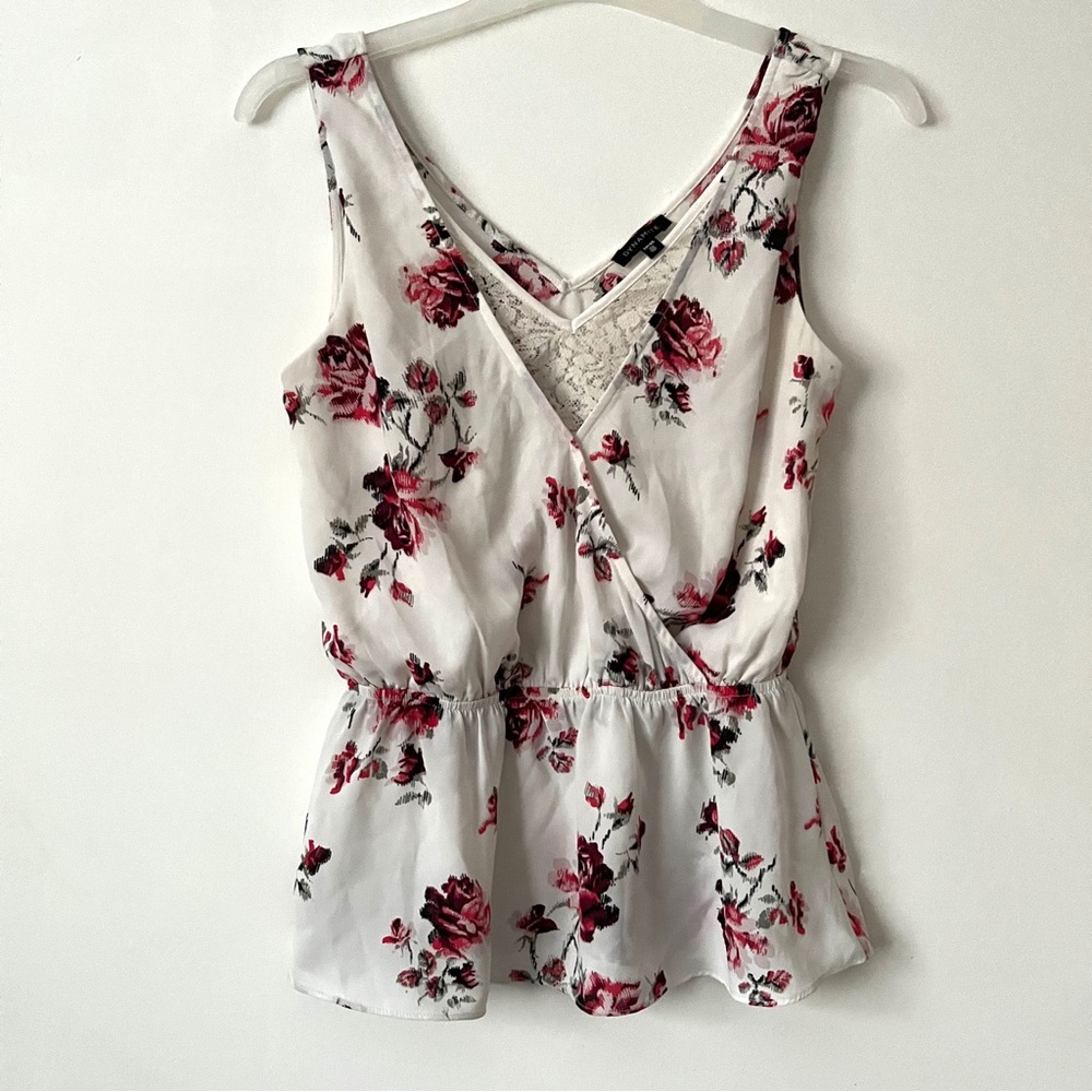 Dynamite Woman’s Size XS Tank Top